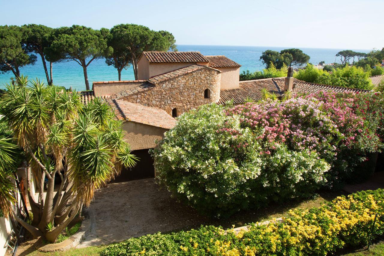 Hotel La Pinede Ajaccio  Buitenkant foto